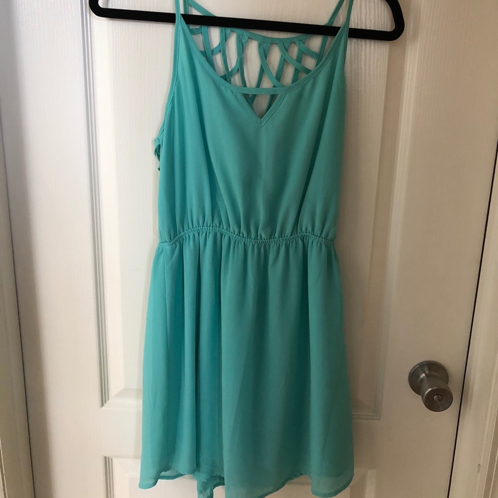 Tourquise dress!! Size small, good condition